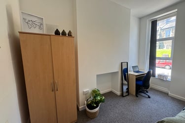 3 bed flat, Bryn Road, Brynmill, Swansea, SA20AP - Image 11