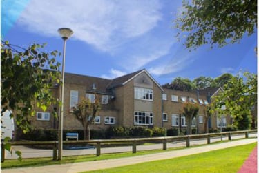 4 bed house, Hull Road, York, YO105HA - Image 1