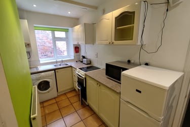 1 bed flat, Lord Mayors Walk, Monkgate, York, YO317HA - Image 6