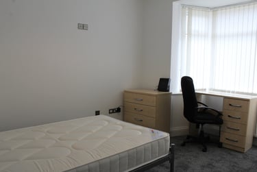 6 bed house, Glen Avenue, Monkgate, York, YO310XN - Image 4