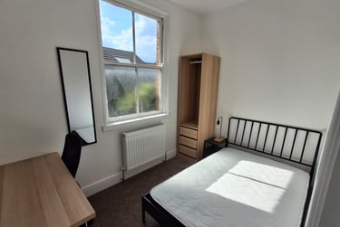 2 bed flat, Heslington Road, Fishergate, York, YO105AU - Image 4