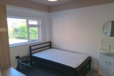 3 bed house, Hull Road, Layerthorpe, York, YO103JX - Image 2