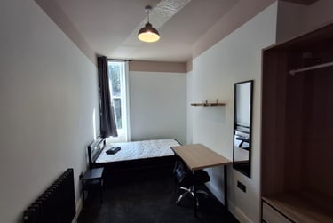 5 bed house, Hull Road, Layerthorpe, York, YO103JX - Image 2