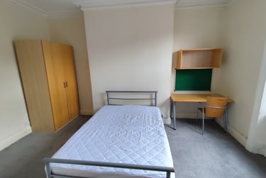 2 bed house, Melbourne Street, Fishergate, York, YO105AQ - Image 5