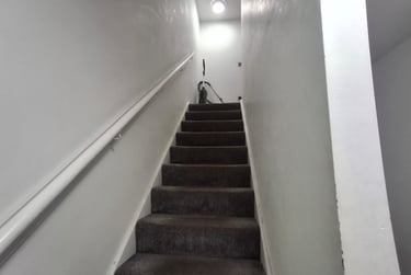 2 bed flat, Fulford Road, Grange Garth, York, YO104BD - Image 1