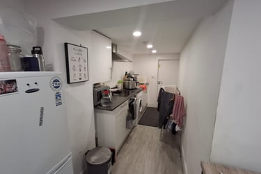 1 bed flat, Fulford Road, Grange Garth, York, YO104BD - Image 1