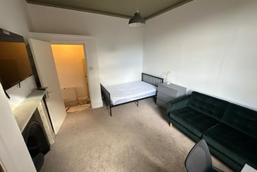 1 bed flat, Heslington Road, Fishergate, York, YO105AU - Image 4