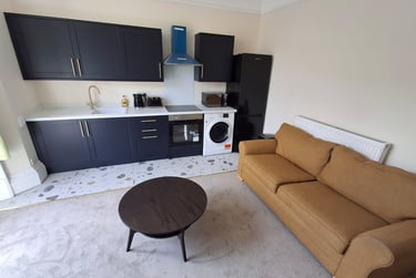 2 bed flat, Heslington Road, Fishergate, York, YO105AU - Image 2