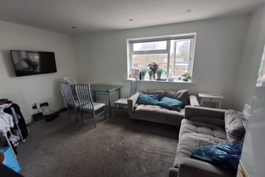 2 bed flat, Fulford Road, Grange Garth, York, YO104BD - Image 2