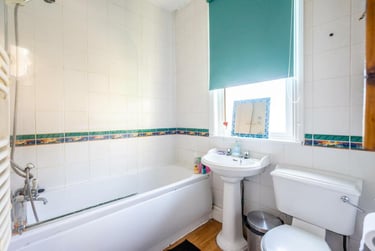 5 bed house, White Cross Road, The Groves, York, YO318JR - Image 8