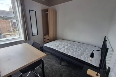 2 bed house, Nelson Street, The Groves, York, YO318NJ - Image 3