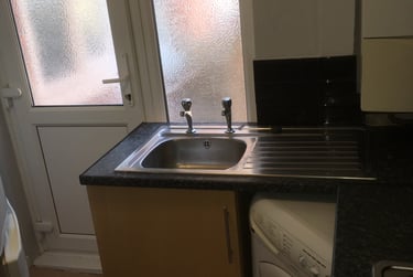 2 bed flat, High Street, Near university, Portsmouth, PO12HS - Image 11