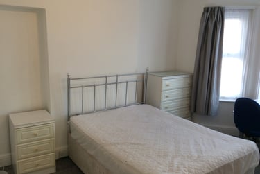 4 bed house, Kemp road, Winton, Bournemouth, BH92PW - Image 9