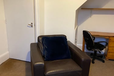 2 bed flat, Sydenham Villas Road, City Centre, Cheltenham, GL526DZ - Image 6