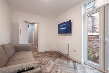 5 bed house, Banff Road, Rusholme, Manchester, M145TA - Image 4