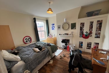 7 bed house, Bagot Street, Toxteth, Liverpool, L152HA - Image 1