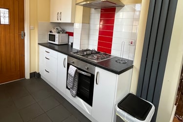 6 bed house, Greenbank Road, Sefton Park, Liverpool, L181HN - Image 2