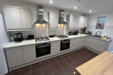 6 bed house, Greenbank Road, Sefton Park, Liverpool, L181HN - Image 2