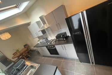 5 bed house, Crawford Avenue, Sefton Park, Liverpool, L181DL - Image 2