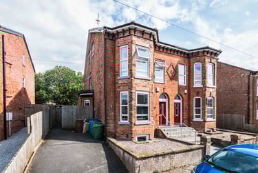 10 bed house, Talbot Road, Fallowfield, Manchester, M146TB - Image 1