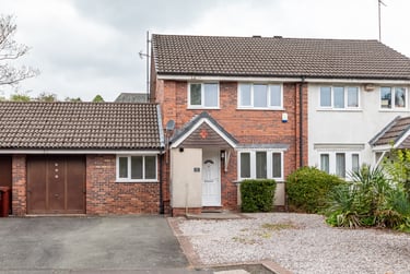 6 bed house, Redshaw Close, Fallowfield, Manchester, M146JB - Image 1
