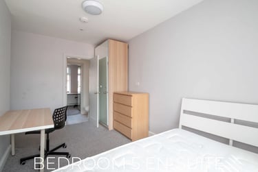 7 bed house, Lees Hall Crescent, Fallowfield, Manchester, M146YA - Image 3