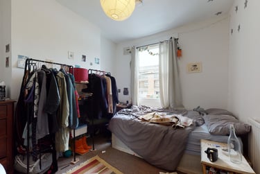 3 bed house, Graces Road, Camberwell, London, SE58PF - Image 3