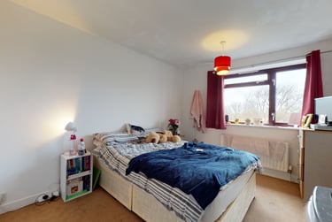 4 bed flat, Clapham Manor Street, Clapham, London, SW46EA - Image 2