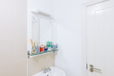 2 bed flat, Valmar Road, Camberwell, London, SE59NG - Image 9