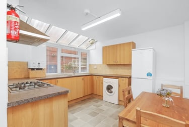 4 bed house, Eynsford House, Se17, London, SE172ST - Image 3