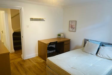 1 bed flat, 123 Queens Rd, Southwark, London, SE152EZ - Image 10