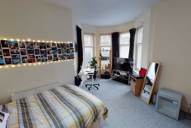 3 bed flat, Mount Nod Road, Tulse Hill, London, SW162LL - Image 7