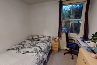 2 bed flat, Wooler Street, Southwark, London, SE172EF - Image 4