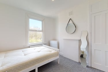 6 bed house, Sutherland Square, Kennington, London, SE173EQ - Image 7