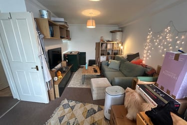 2 bed flat, Queens Road, Peckham, London, SE152EZ - Image 2