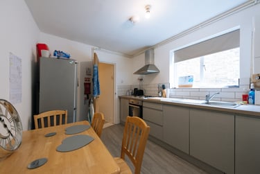 2 bed flat, Dawes Street, Southwark, London, SE172EG - Image 7
