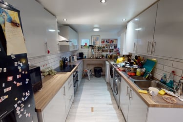 6 bed house, Kings Grove, Peckham, London, SE152LY - Image 2
