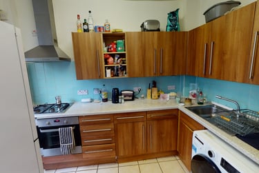 5 bed house, Browning Street, Elephant & Castle, London, SE171LU - Image 2