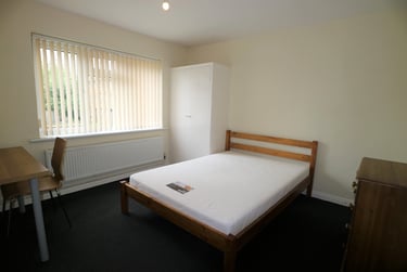 3 bed flat, Shaftesbury Road, St Stephens, Canterbury, CT27LF - Image 4