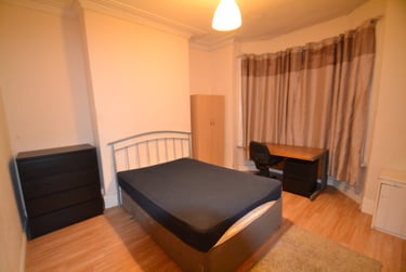 5 bed house, Dickenson Road, Longsight, Manchester, M130NR - Image 13