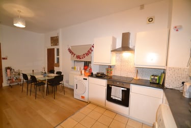 5 bed house, Belgrave Avenue, Longsight, Manchester, M145DL - Image 6