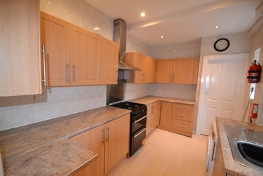 5 bed house, Denison Road, Victoria Park, Manchester, M145PB - Image 4