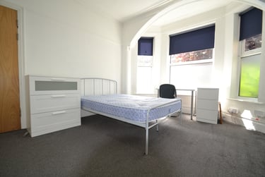 6 bed house, Milverton Road, Victoria Park, Manchester, M145PJ - Image 1