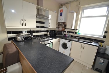 4 bed house, Duncan Road, Longsight, Manchester, M130GU - Image 6