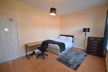 4 bed house, Duncan Road, Longsight, Manchester, M130GU - Image 1