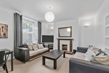 2 bed flat, Flat North Road East, North hill, Plymouth, PL46AY - Image 2