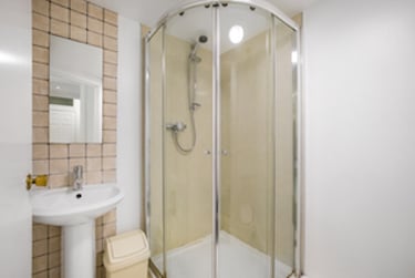 2 bed flat, Flat North Road East, North hill, Plymouth, PL46AY - Image 10