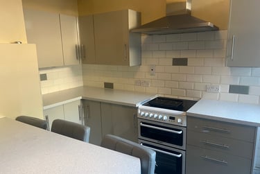 6 bed house, Lonsdale Street, Penkhull, Stoke, ST44DN - Image 12