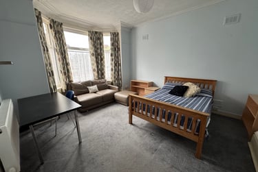 6 bed house, Lonsdale Street, Penkhull, Stoke, ST44DN - Image 5