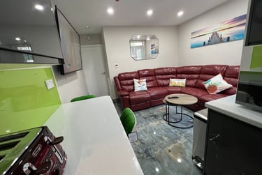 6 bed house, Thornton Road, Shelton, Stoke, ST42BD - Image 6